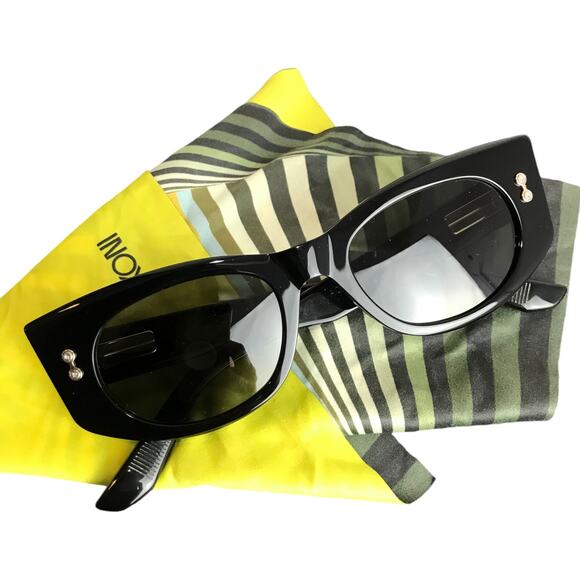 Akoni AKS-103A-52 Black Rectangular Cat Eye Sunglasses Made in Japan‎ Gold Trim main image 9